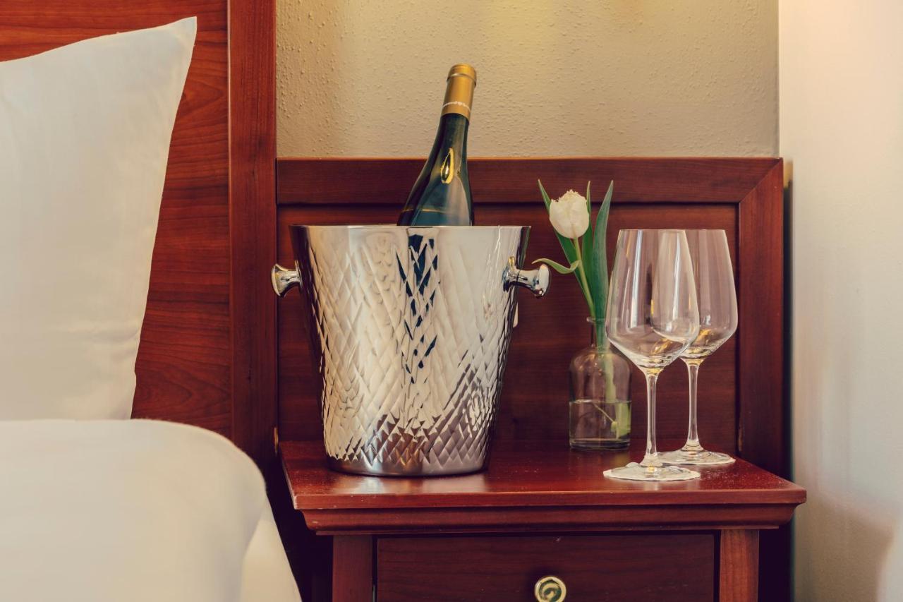 Landhotel Hallnberg Walpertskirchen エクステリア 写真