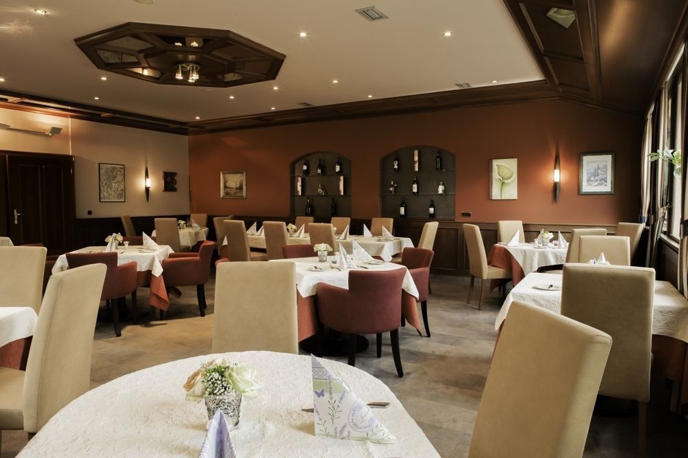 Landhotel Hallnberg Walpertskirchen エクステリア 写真